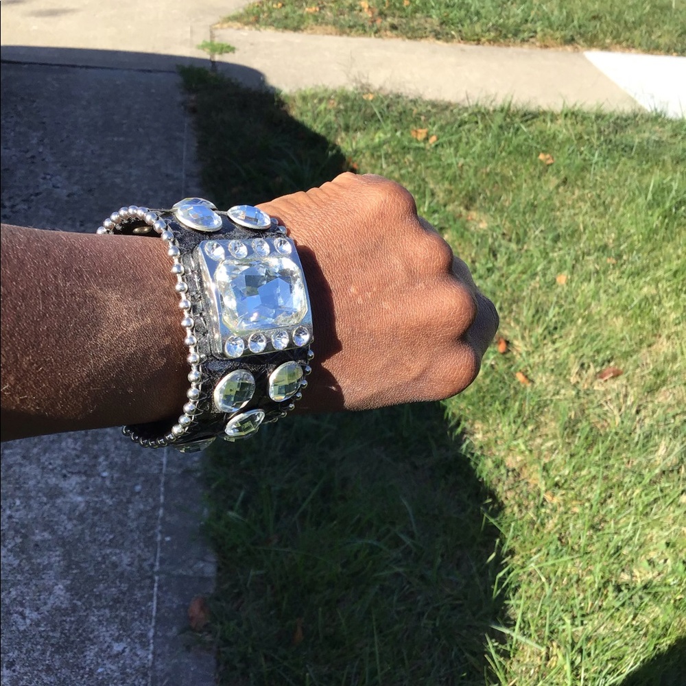 💎Black Genuine Leather Cuff with Crystals